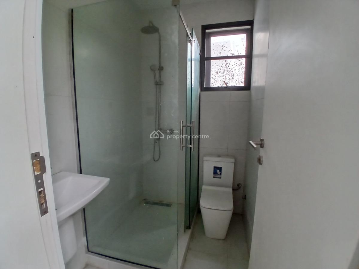 Exquisitely Finished 3 Bedroom Apartment with Pool, Gym and Elevator, Lekki, Lekki Phase 1, Lekki, Lagos, Flat / Apartment for Sale