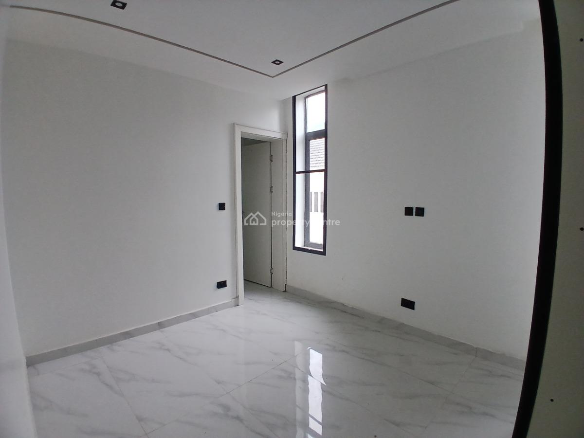 Exquisitely Finished 3 Bedroom Apartment with Pool, Gym and Elevator, Lekki, Lekki Phase 1, Lekki, Lagos, Flat / Apartment for Sale