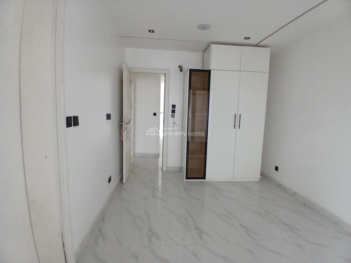 Exquisitely Finished 3 Bedroom Apartment with Pool, Gym and Elevator, Lekki, Lekki Phase 1, Lekki, Lagos, Flat / Apartment for Sale