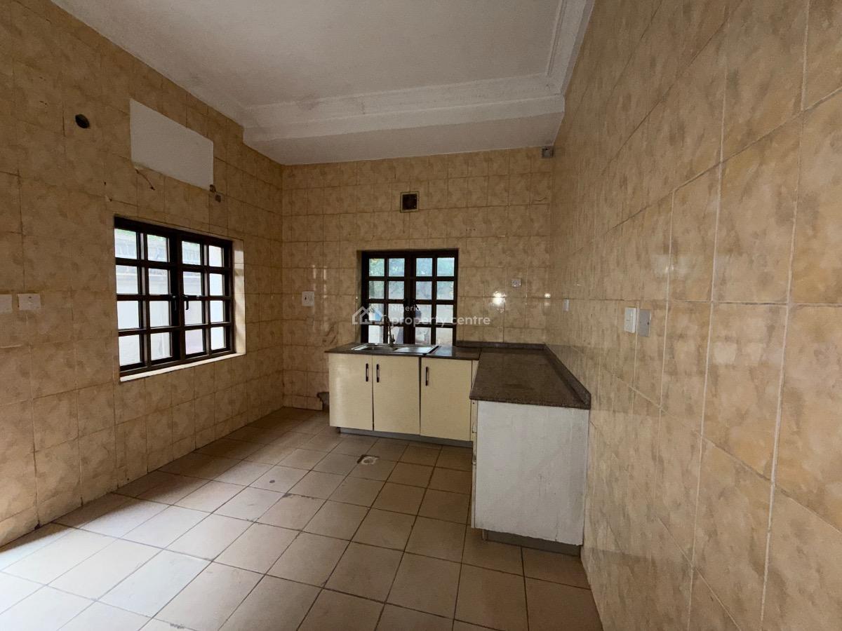 Spacious Detached 5 Bedroom Duplex with Bq, Wuse 2, Abuja, Detached Duplex for Rent
