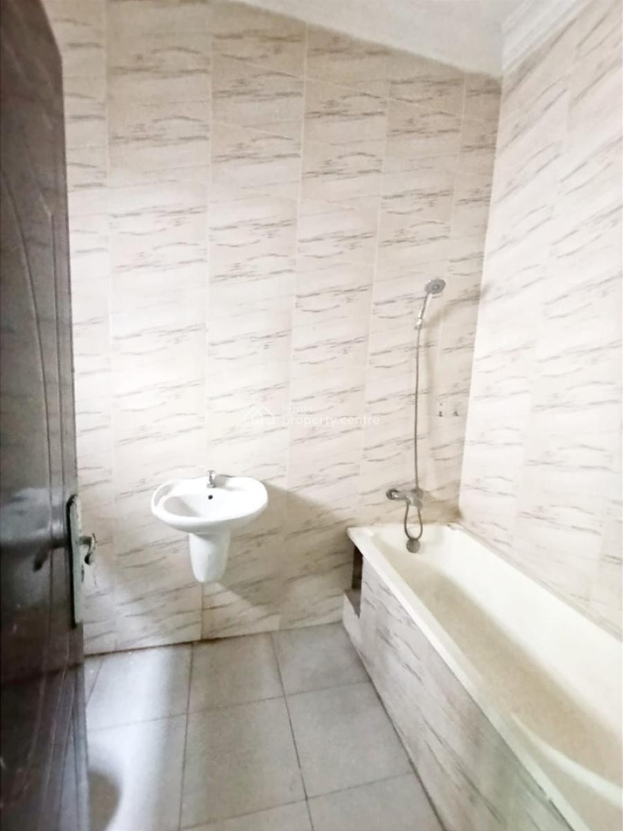 Well Maintained 4 Bedroom Terrace Duplex, Lekki Phase 1, Lekki, Lagos, Terraced Duplex for Rent