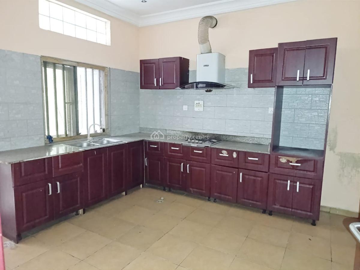 Well Maintained 4 Bedroom Terrace Duplex, Lekki Phase 1, Lekki, Lagos, Terraced Duplex for Rent