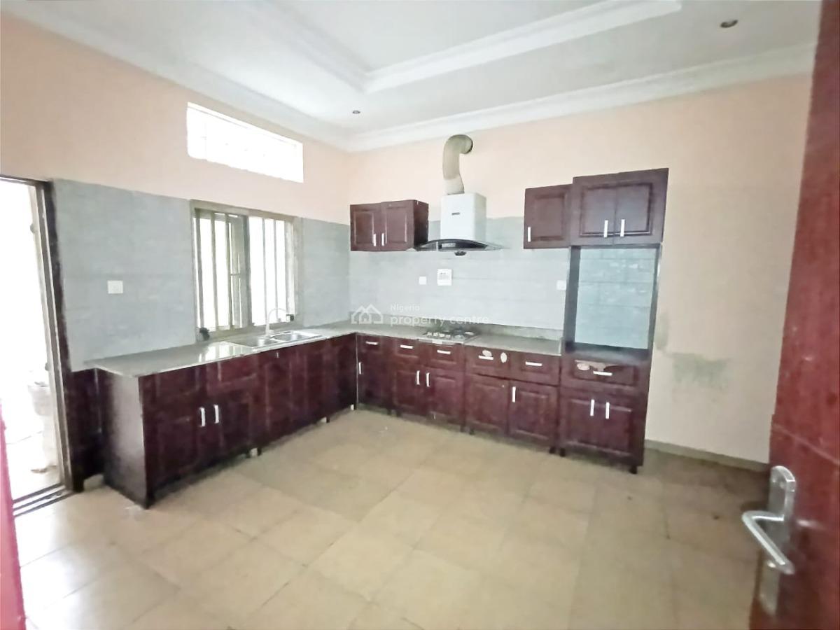 Well Maintained 4 Bedroom Terrace Duplex, Lekki Phase 1, Lekki, Lagos, Terraced Duplex for Rent
