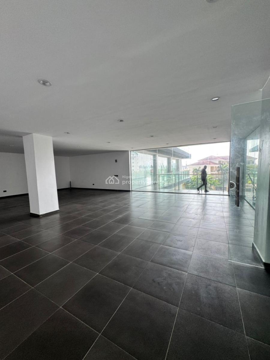 Commercial Space in Lekki Phase1, Lekki Phase 1, Lekki, Lagos, Commercial Property for Rent