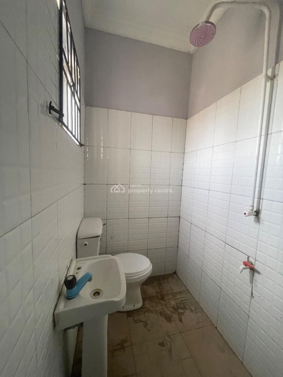 Luxury 2 Bedroom Flat, Estate Road, Alapere, Ketu, Lagos, Flat / Apartment for Rent