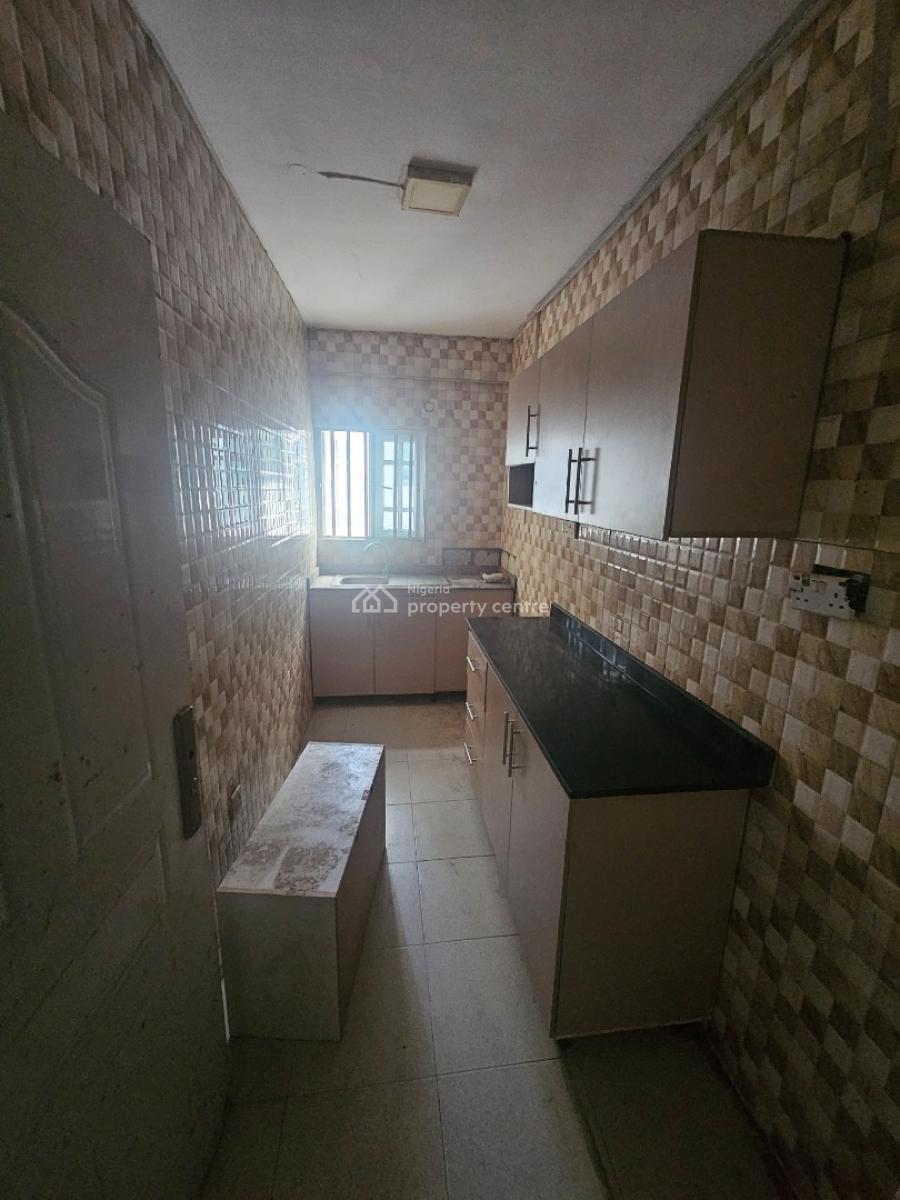 2-bedroom Apartment, Off Freedom Way, Lekki Phase 1, Lekki, Lagos, Flat / Apartment for Rent