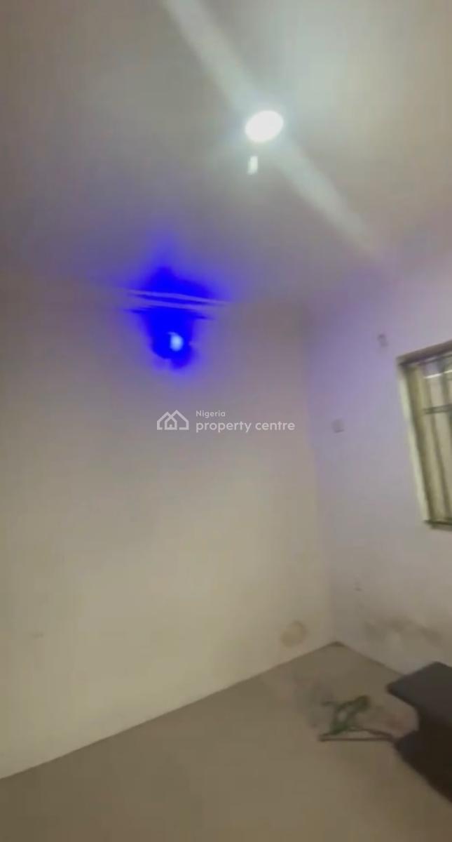 Well Renovated Miniflat with Pop in Strategic Location, Ori-oke, Ogudu, Lagos, Mini Flat (room and Parlour) for Rent