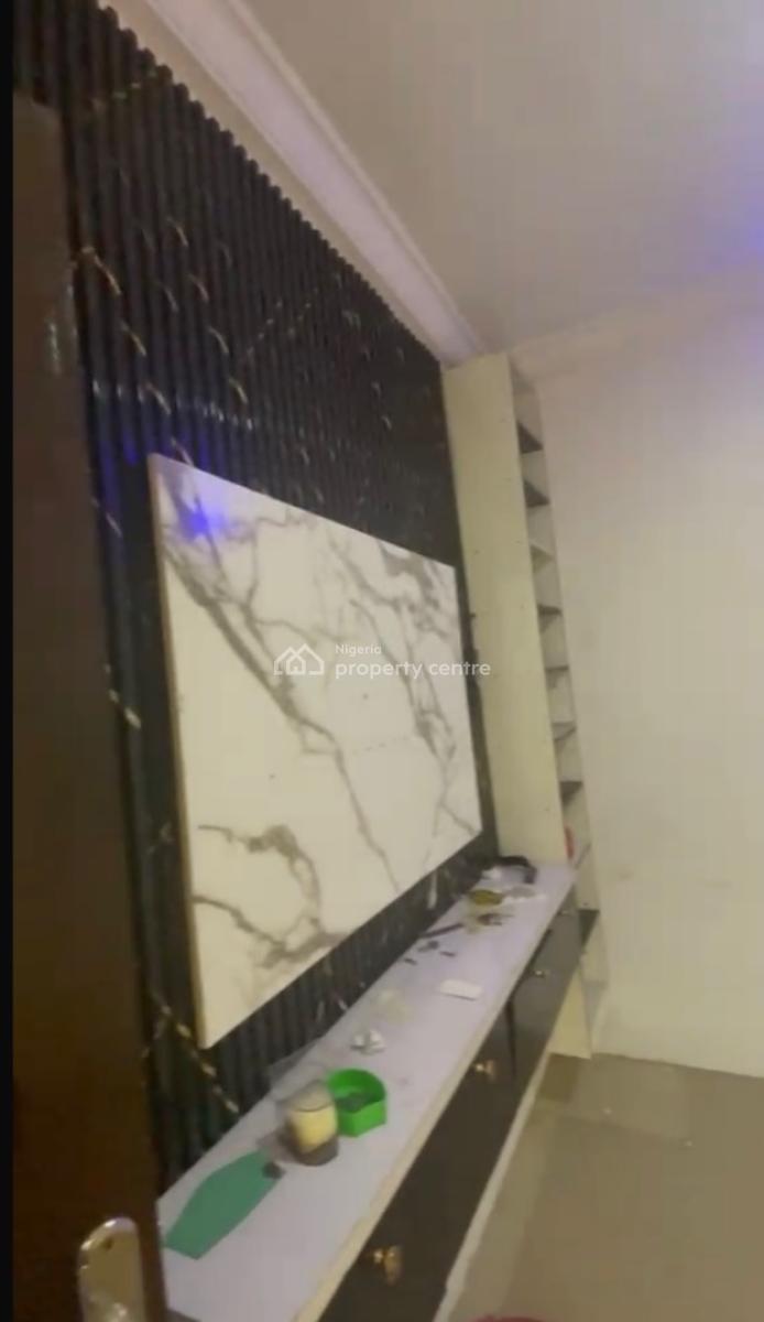 Well Renovated Miniflat with Pop in Strategic Location, Ori-oke, Ogudu, Lagos, Mini Flat (room and Parlour) for Rent