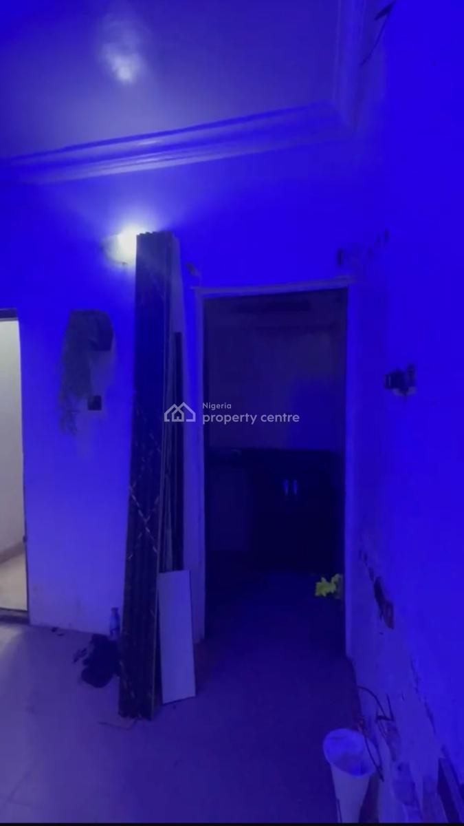 Well Renovated Miniflat with Pop in Strategic Location, Ori-oke, Ogudu, Lagos, Mini Flat (room and Parlour) for Rent