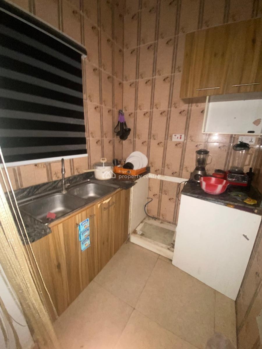 Luxury Self Contained Unfurnished  with Two Toilets,, Ilasan Ikate , Standard Spacious Self Contained, Video Available, Ilasan, Lekki, Lagos, Self Contain (single Rooms) for Rent