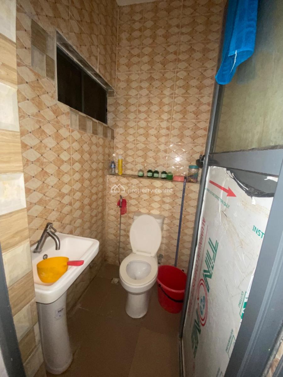 Luxury Self Contained Unfurnished  with Two Toilets,, Ilasan Ikate , Standard Spacious Self Contained, Video Available, Ilasan, Lekki, Lagos, Self Contain (single Rooms) for Rent