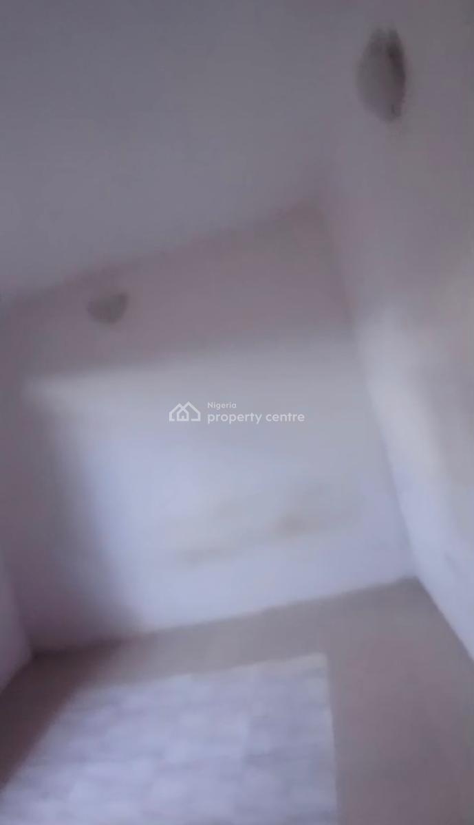 *sharp 2bedroom Flat, Off Kajola Road Obawole, Ogba, Ikeja, Lagos, Flat / Apartment for Rent