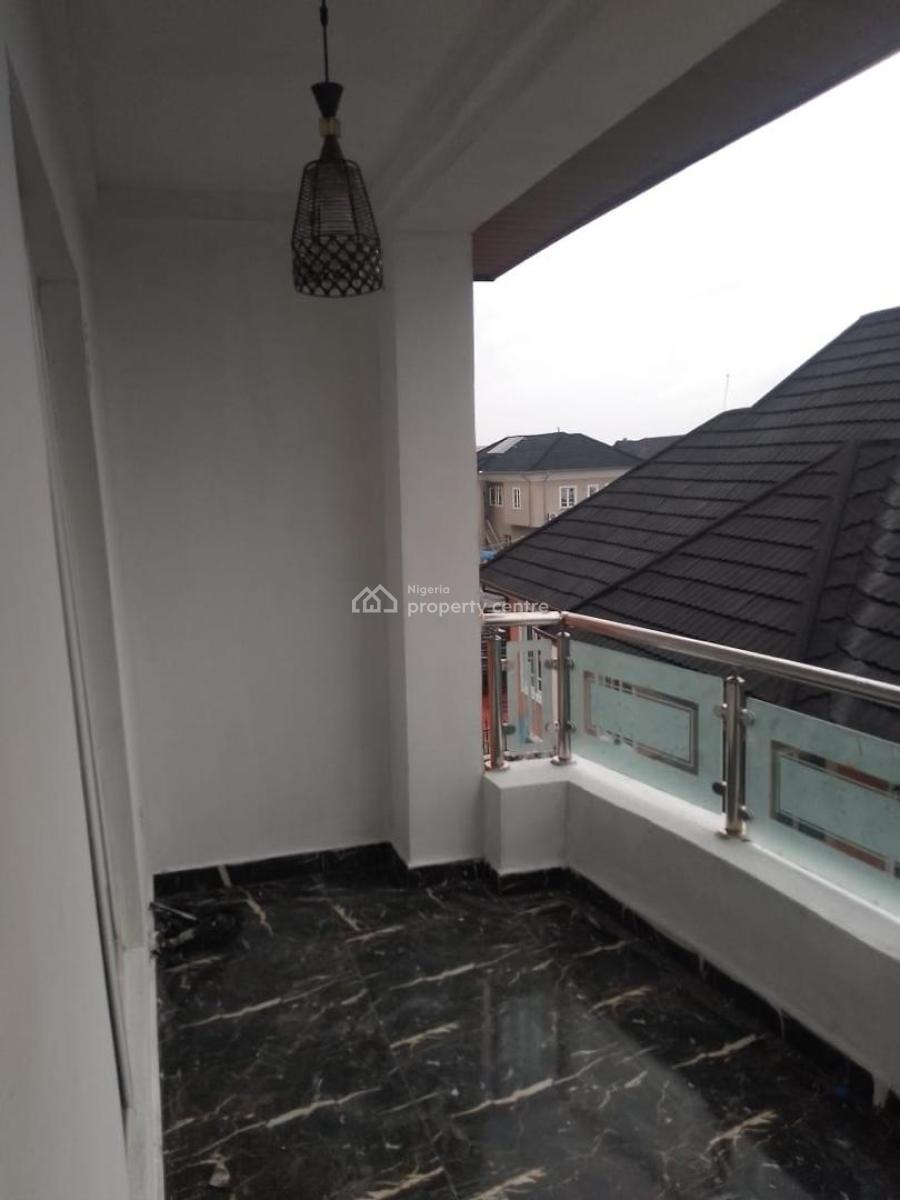 Well Renovated 4 Bedroom Semi Detached Duplex+ Pen House, Diamond Estate..., Sangotedo, Ajah, Lagos, Semi-detached Duplex for Rent