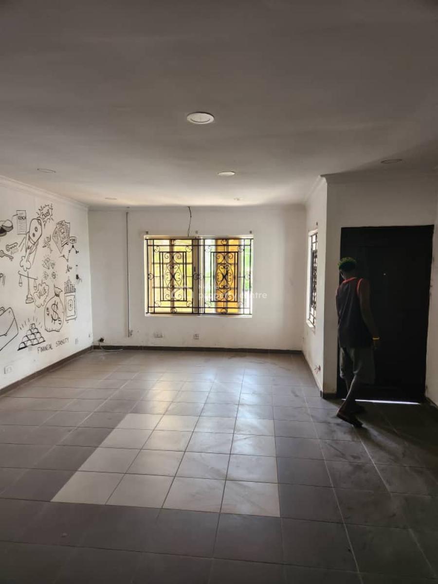 5 Bedroom Semi Detached House with a Bq (formally Used As an Office), Lekki Phase 1, Lekki, Lagos, Flat / Apartment for Rent