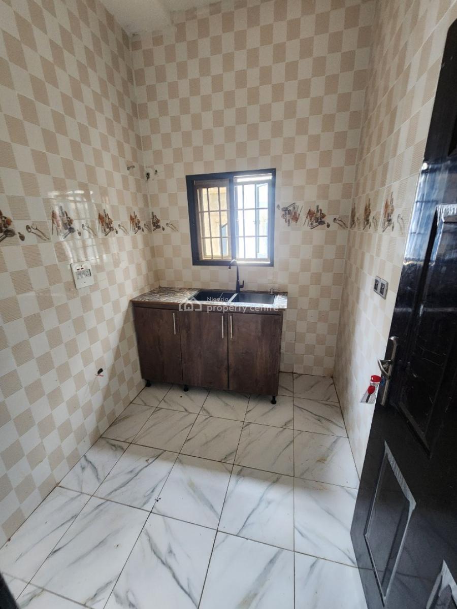 Luxury One Bedroom Block of Flat, News Engineering, Dawaki, Gwarinpa, Abuja, Flat / Apartment for Rent
