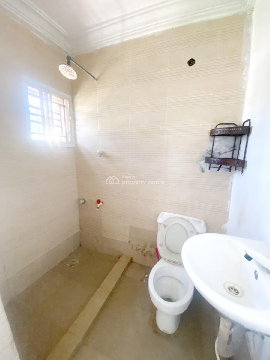 Luxury 2 Bedroom Flat, Gra Phase 1, Magodo, Lagos, Flat / Apartment for Rent