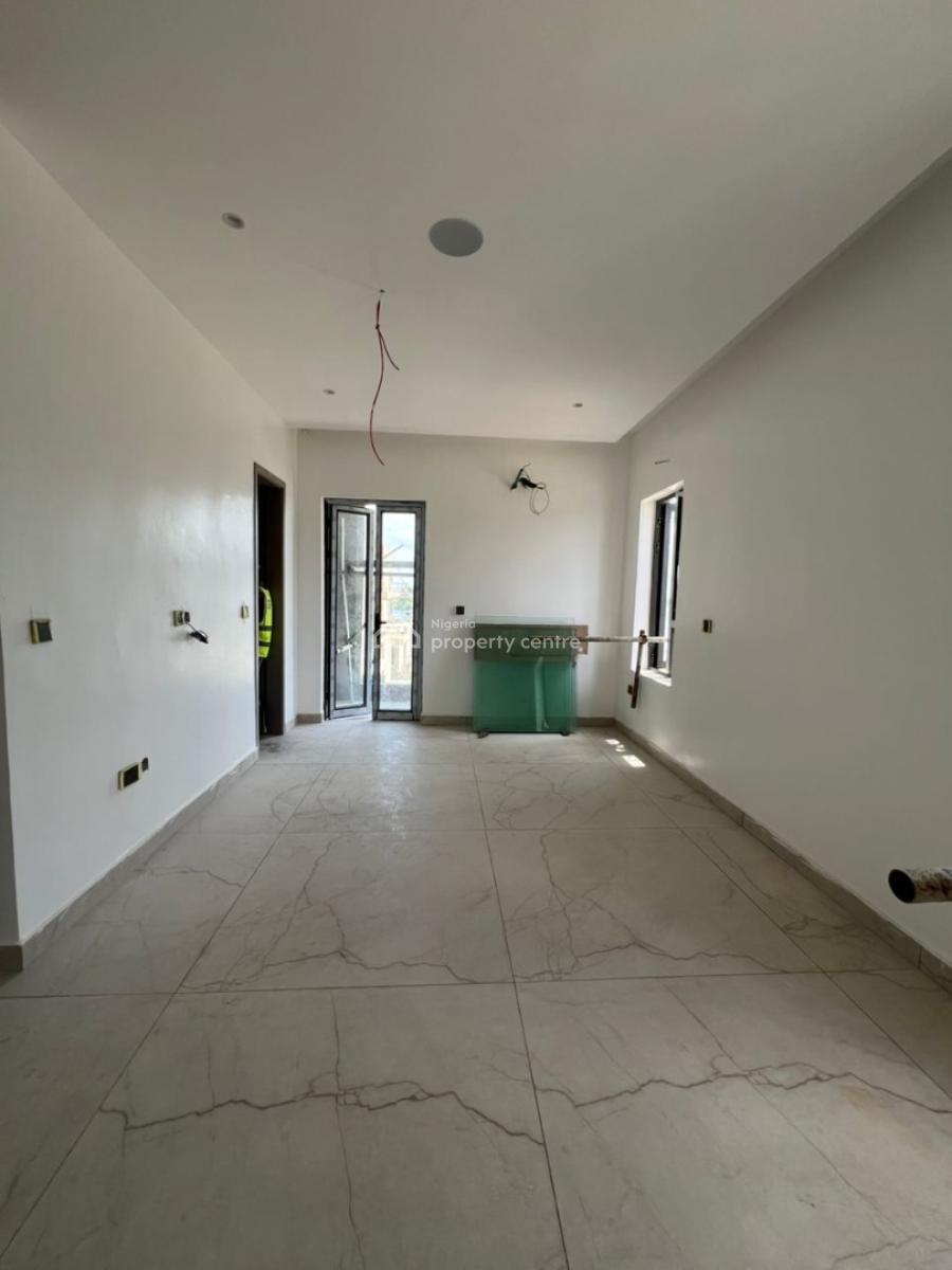 2 Bedroom Waterfront Apartments, Ikoyi, Lagos, Flat / Apartment for Sale