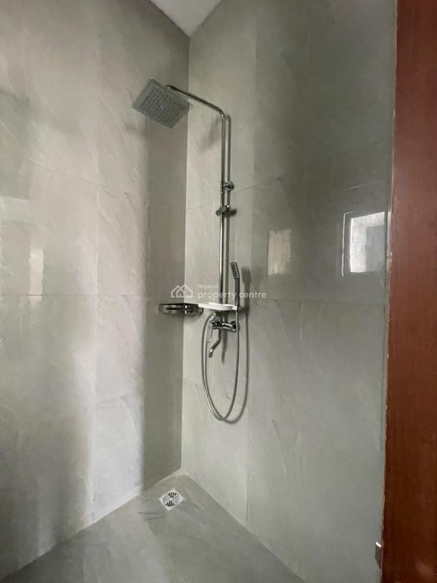 a Luxurious 4 Bedroom Duplex and Bq with Top Notch Facilities, Chevron, Lekki, Lagos, Semi-detached Duplex for Rent