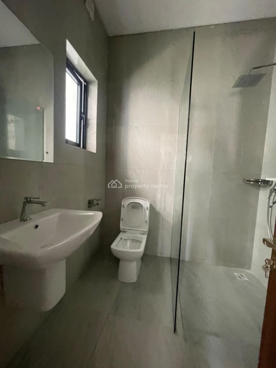 a Luxurious 4 Bedroom Duplex and Bq with Top Notch Facilities, Chevron, Lekki, Lagos, Semi-detached Duplex for Rent