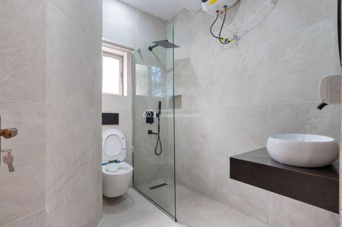 4-bedroom Waterfront Apartment with Bq, Lekki Phase 1, Lekki, Lagos, Flat / Apartment for Rent