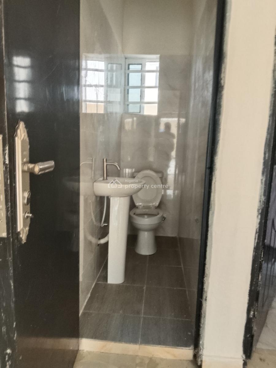 Pay and Move in 2 Bedroom Apartment, Abijo, Lekki, Lagos, Flat / Apartment for Sale