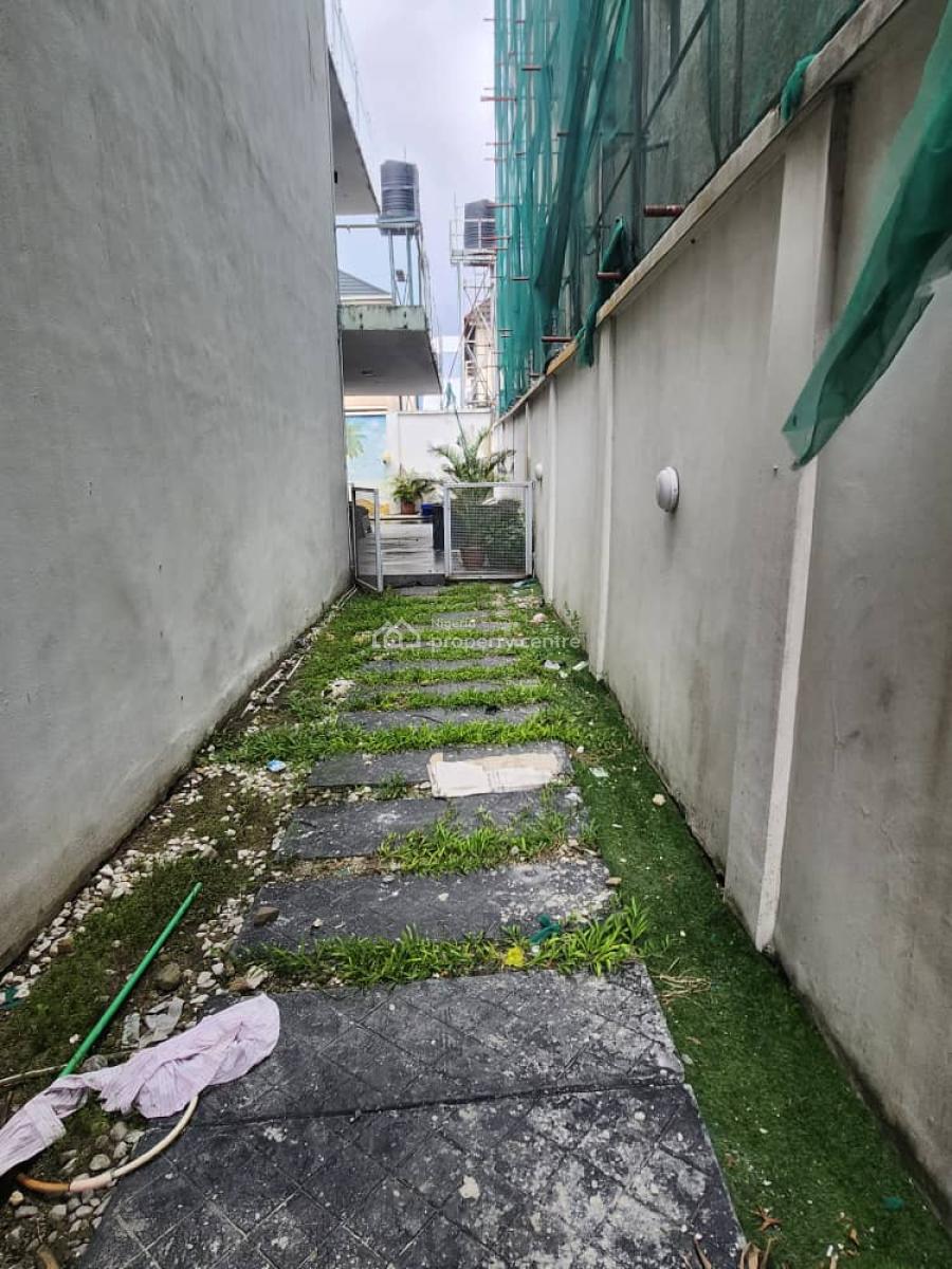 5 Bedroom Fully Detach Duplex with Bq, Lekki Phase 1, Lekki, Lagos, Flat / Apartment for Rent
