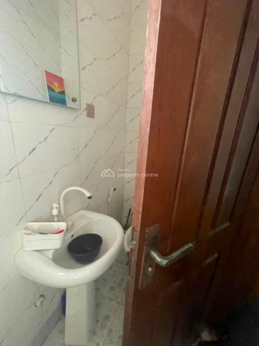 Unfurnished Standard Mini Flat, Off Freedom Way, Lekki Phase 1, Lekki, Lagos, Mini Flat (room and Parlour) for Rent