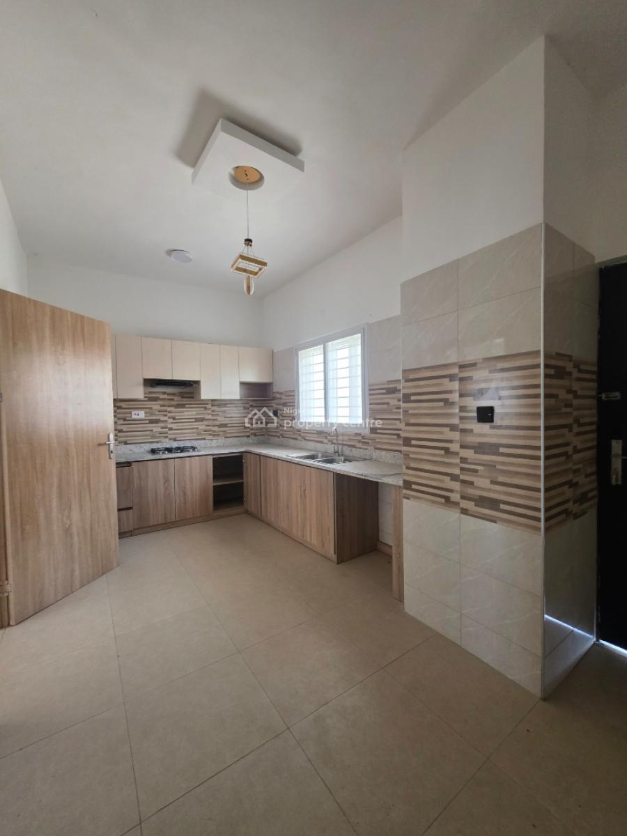 Luxury 2 Bedroom Maisonette, Off Mobil Road Ilaje, Lekki Phase 2, Lekki, Lagos, Terraced Duplex for Rent