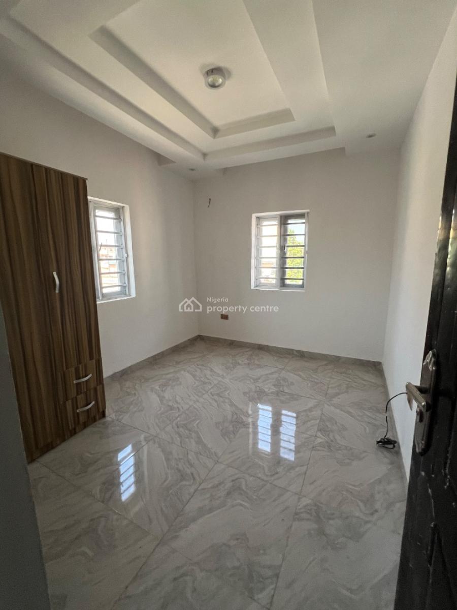 Massive 2  Bedroom Flat Upstairs, Ologunfe Container Road, Awoyaya, Ibeju Lekki, Lagos, Flat / Apartment for Rent