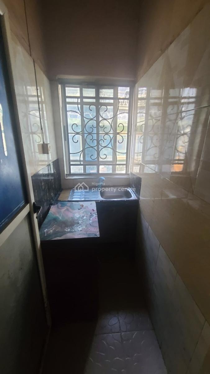 Decent 1 Bedroom Flat Upstairs with 1 Toilet 1bath, Off Aborishade Road, Lawanson, Surulere, Lagos, Mini Flat (room and Parlour) for Rent