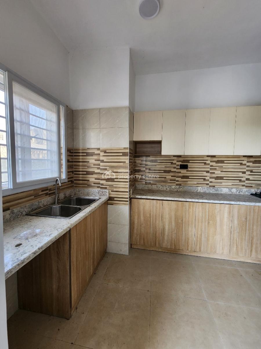 Tastefully Finished 3 Bedroom Apartment, Mobile Road Lekki Scheme 2, Lekki Phase 2, Lekki, Lagos, Flat / Apartment for Rent