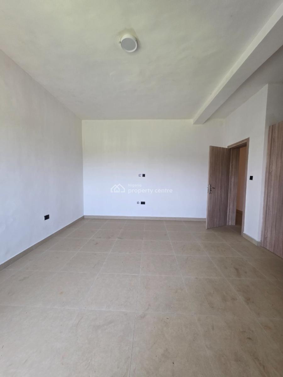 Luxury 3 Bedroom Apartment with Excellent Finishing, Off Mobil Road Ilaje, Lekki Phase 2, Lekki, Lagos, Flat / Apartment for Rent
