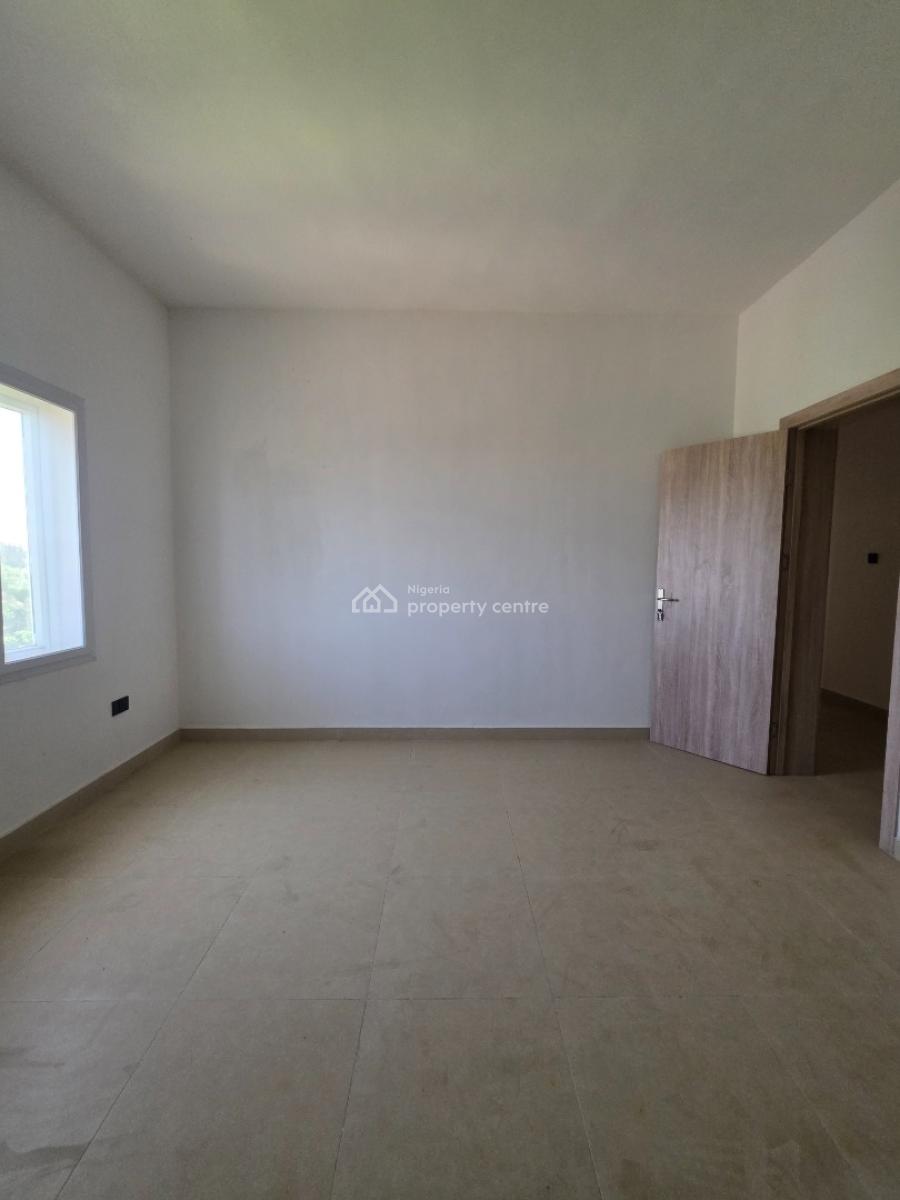 Luxury 3 Bedroom Apartment with Excellent Finishing, Off Mobil Road Ilaje, Lekki Phase 2, Lekki, Lagos, Flat / Apartment for Rent