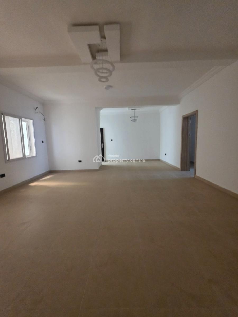 Luxury 3 Bedroom Apartment with Excellent Finishing, Off Mobil Road Ilaje, Lekki Phase 2, Lekki, Lagos, Flat / Apartment for Rent