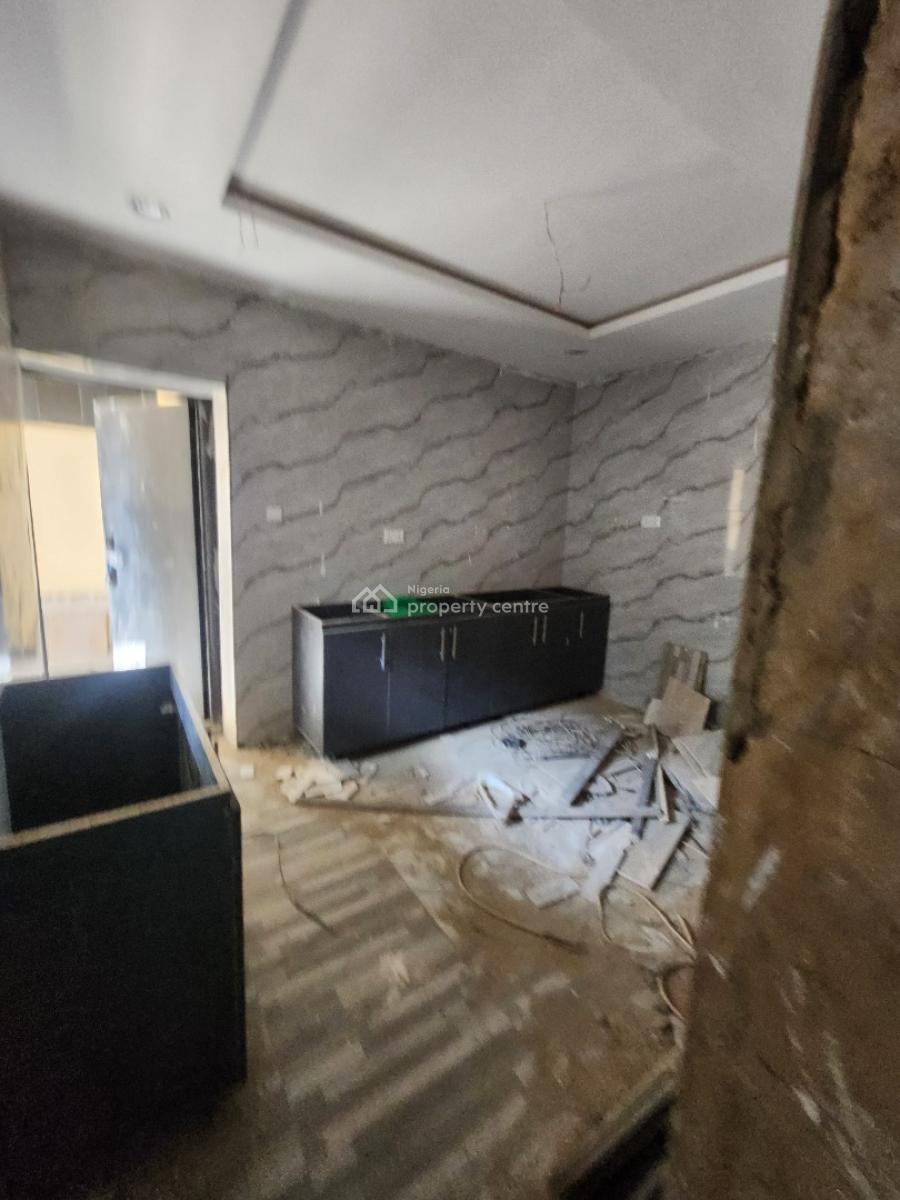Clean New 2 Bedroom Flat, Tarred Road, Wuse, Abuja, Flat / Apartment for Rent