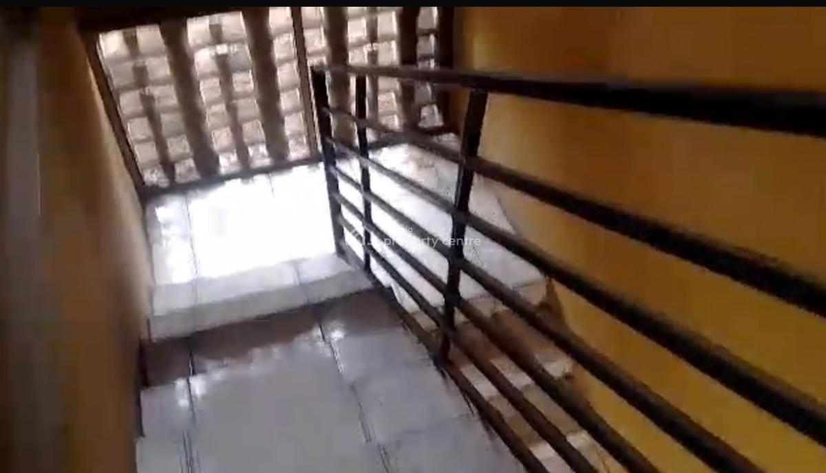a Renovated 2 Bedroom Flat with Rooms En-suite, Adeniyi Jones, Ikeja, Lagos, Flat / Apartment for Rent