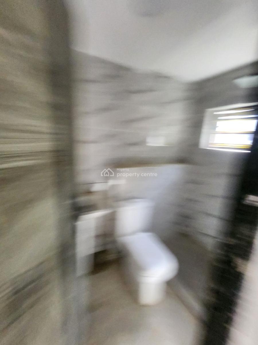 Clean New 3 Bedroom Flat. , All Floors Available,  Tarred Road, Wuse, Abuja, Flat / Apartment for Rent