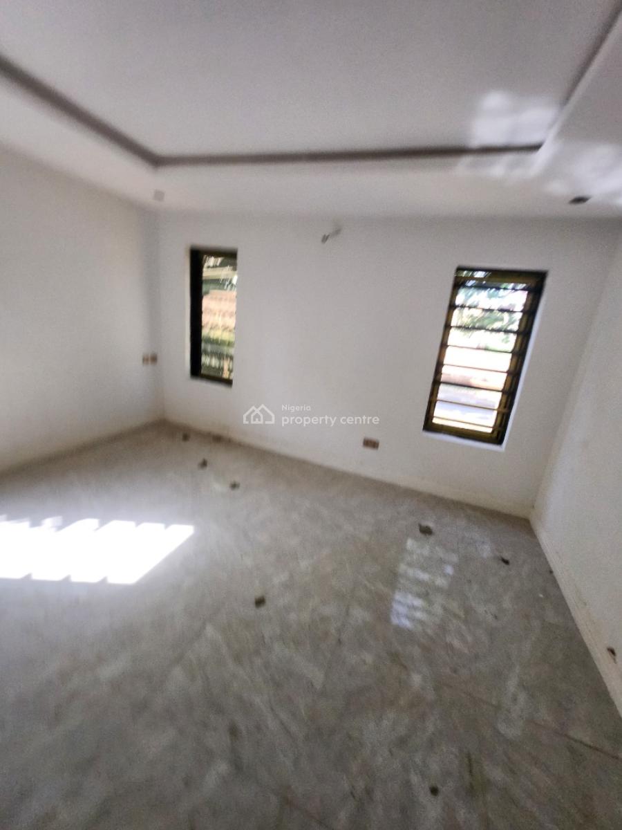 Clean New 3 Bedroom Flat. , All Floors Available,  Tarred Road, Wuse, Abuja, Flat / Apartment for Rent