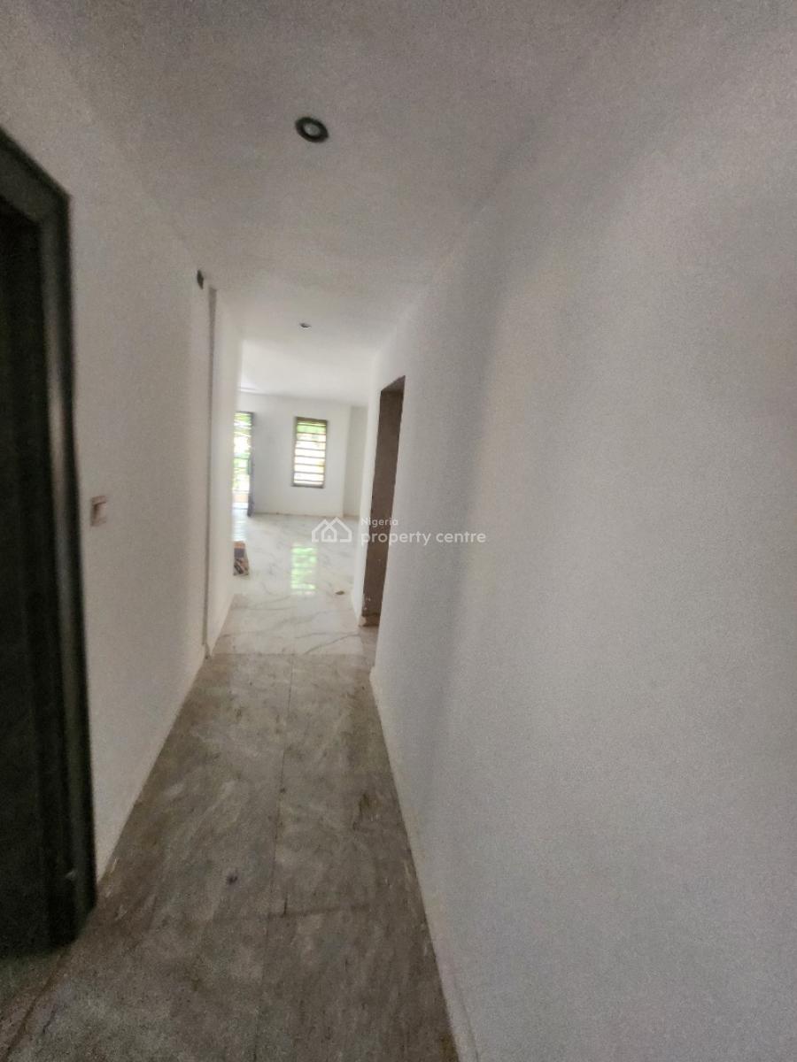 Clean New 3 Bedroom Flat. , All Floors Available,  Tarred Road, Wuse, Abuja, Flat / Apartment for Rent