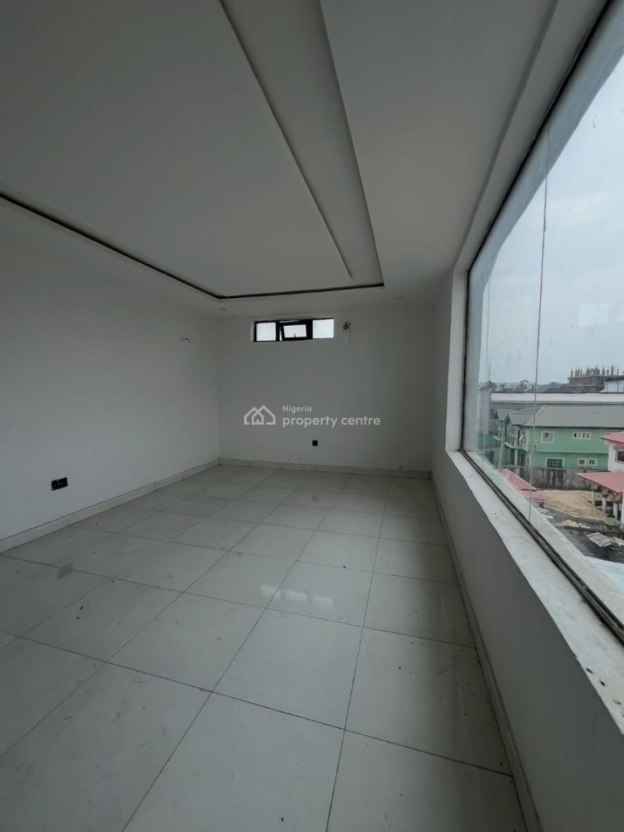 Commercial Property, Ologolo, Lekki, Lagos, Commercial Property for Rent