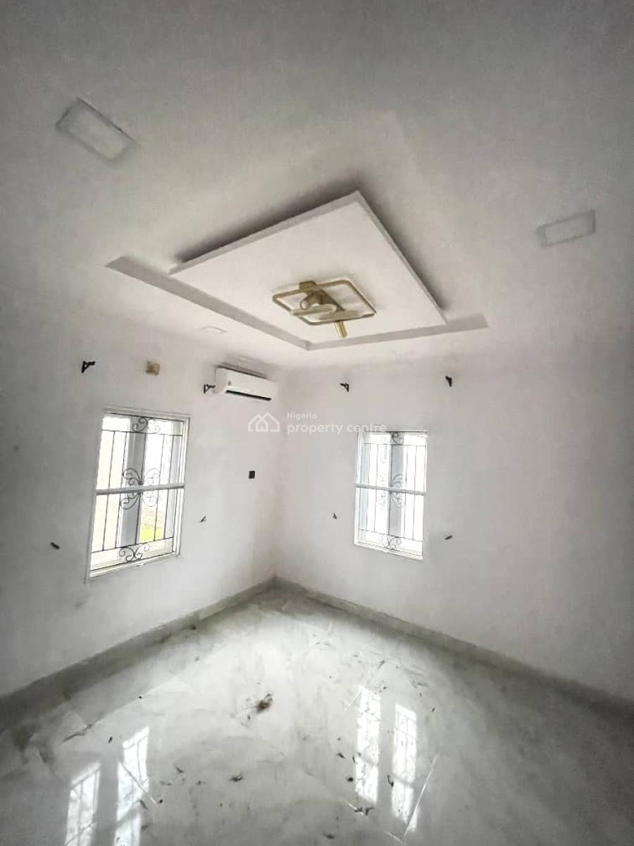 Massive 2bedroom Flat, Off Monastery Road Shoprite Sangotedo, Sangotedo, Ajah, Lagos, Flat / Apartment for Rent