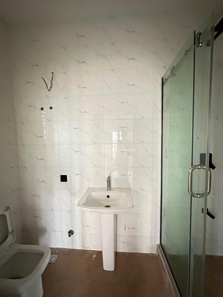 Well-built Luxury Spacious 3 Bedroom Apartment with a Bq, Ikate, Lekki, Lagos, Flat / Apartment for Sale