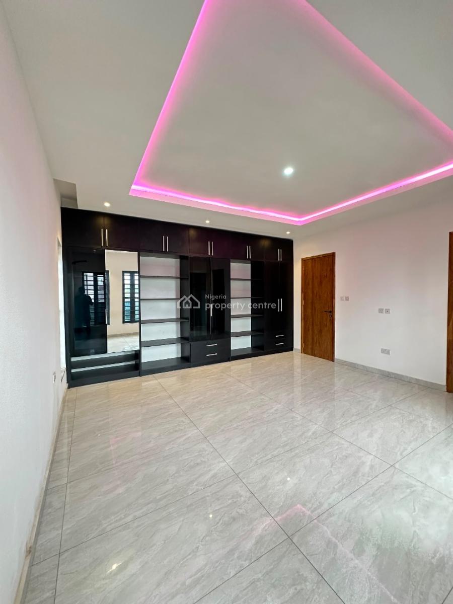 Exquisite Luxury Spacious 3 Bedroom Apartment with Bq, Elevator, Ikate, Lekki, Lagos, Flat / Apartment for Sale