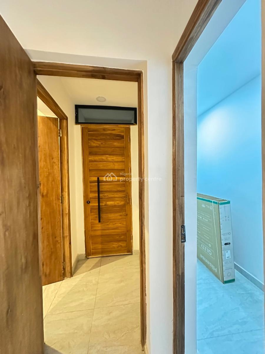 Exquisite Luxury Spacious 3 Bedroom Apartment with Bq, Elevator, Ikate, Lekki, Lagos, Flat / Apartment for Sale