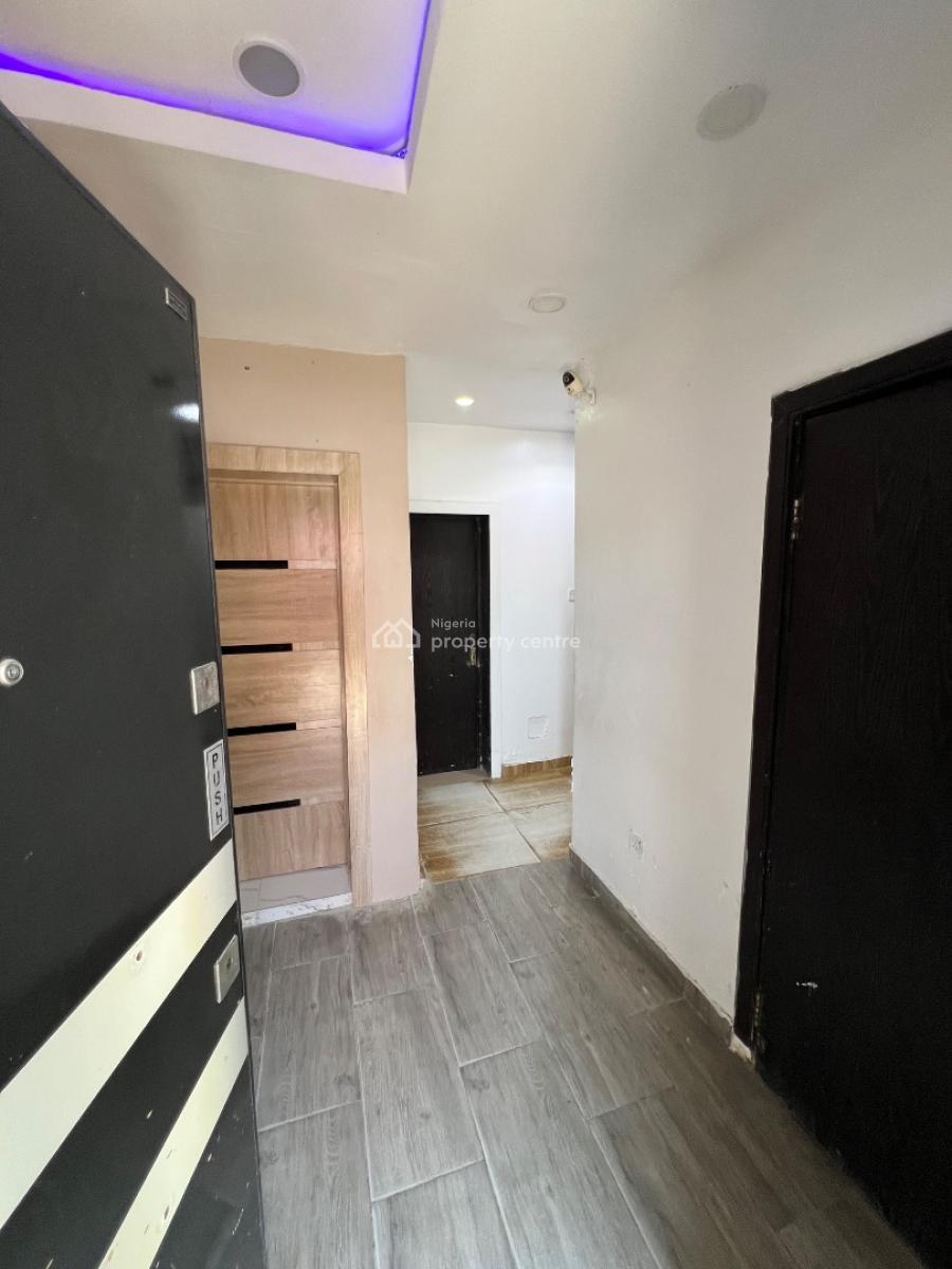 Affordable Commercial Space. Suitable for a Studio, Salon, Office, Etc, Adewunmi Adebimpe Street, Lekki Phase 1, Lekki, Lagos, Commercial Property for Rent