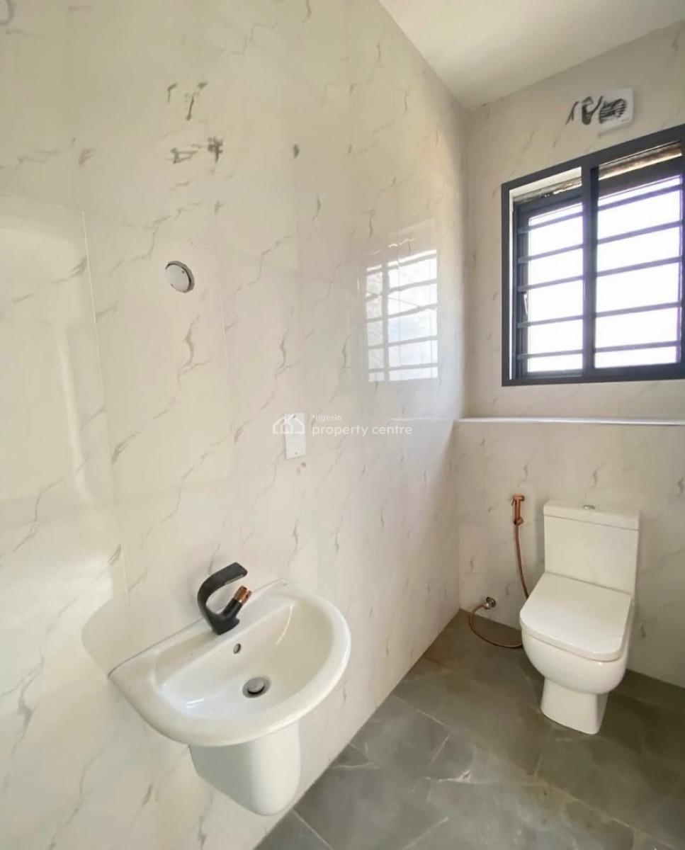 Fully Serviced 3 Bedroom Apartment with Swimming Pool, Lekki Right, Lekki Phase 1, Lekki, Lagos, Flat / Apartment for Rent