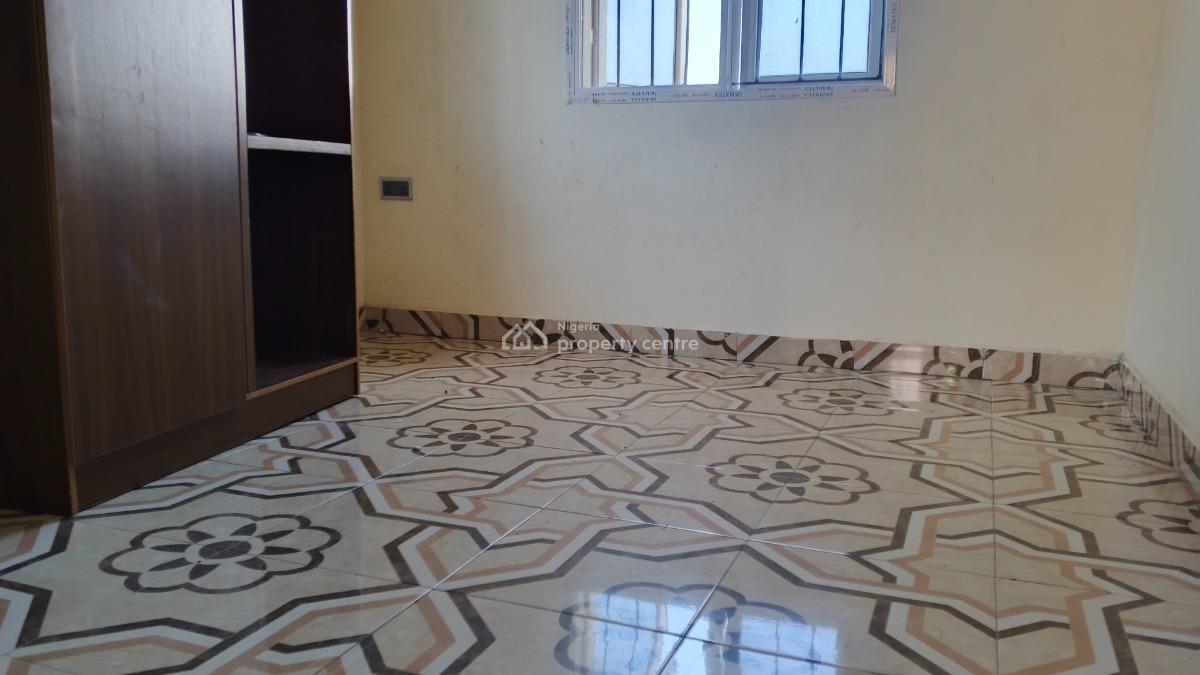 Nicely Finished 2 Bedroom Flat Upstairs Apartment, Royal Gardens Estate, Lakowe Lake Golf, Lakowe, Ibeju Lekki, Lagos, Flat / Apartment for Rent