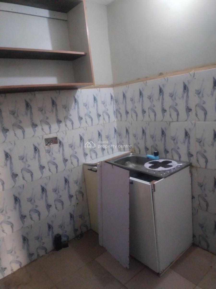 Standard Mini Flat with 2 Toilets,clean Water and Constant Light, Ketu , Accesible to All Major Bustops, Alapere, Ketu, Lagos, Mini Flat (room and Parlour) for Rent