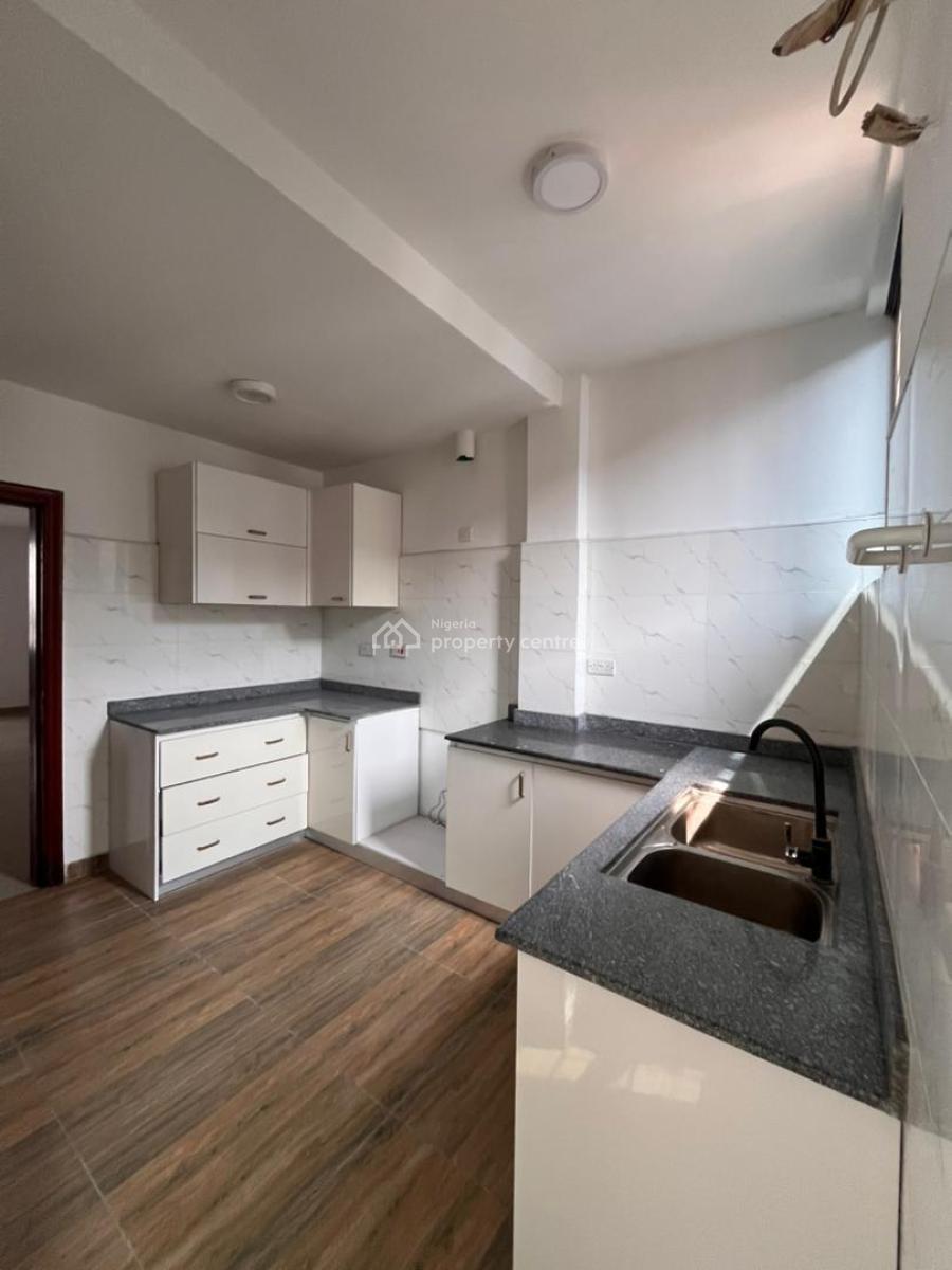 Luxury 3 Bedroom Apartment with Bq, Lekki Phase 1, Lekki, Lagos, Flat / Apartment for Sale