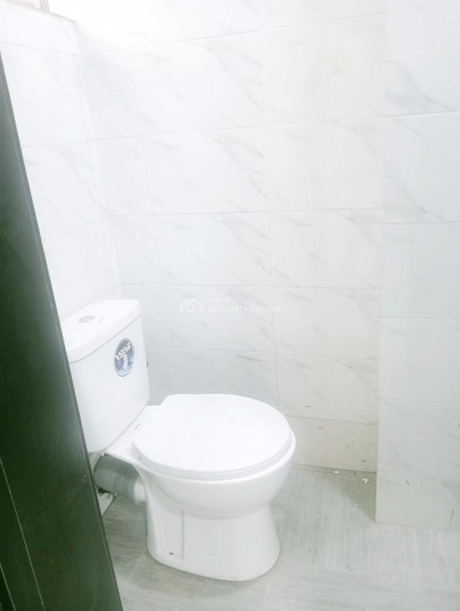 Newly Built 2 Bedroom Apartment, Gra Phase 1, Magodo, Lagos, Flat / Apartment for Rent
